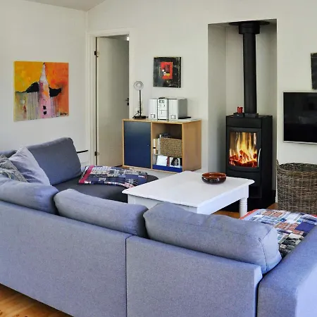 Holiday home Beautiful Holiday In Tranek R With Barbecue *